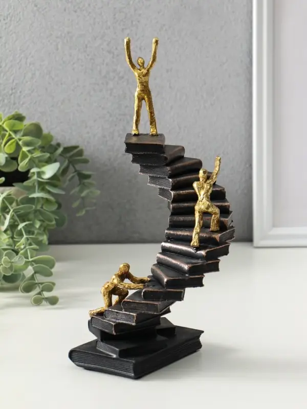 Фигурка полистоун &laquo;Дорога знаний&raquo;, 14&times;12&times;26 см
