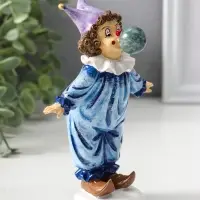 Сувенир полистоун "Клоун надувает шарик" сине-фиолетовый 16,5 см