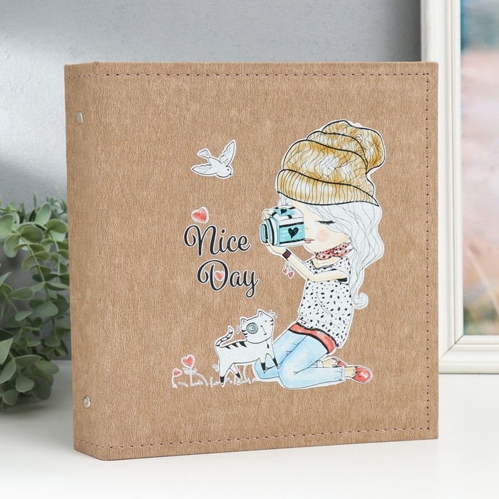 Фотоальбом на 120 фото 10х15 см Фотоальбом на 120 фото 10х15 см "Маленькая модница" кожзам МИКС 26х23х3,8 см