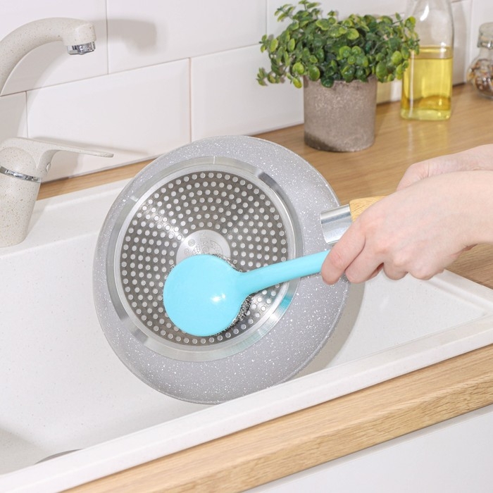 Губка для посуды Доляна «Бублик», с ручкой, металлическая, 15 гр, цвет МИКС Губка для посуды Доляна «Бублик», с ручкой, металлическая, 15 гр, цвет МИКС