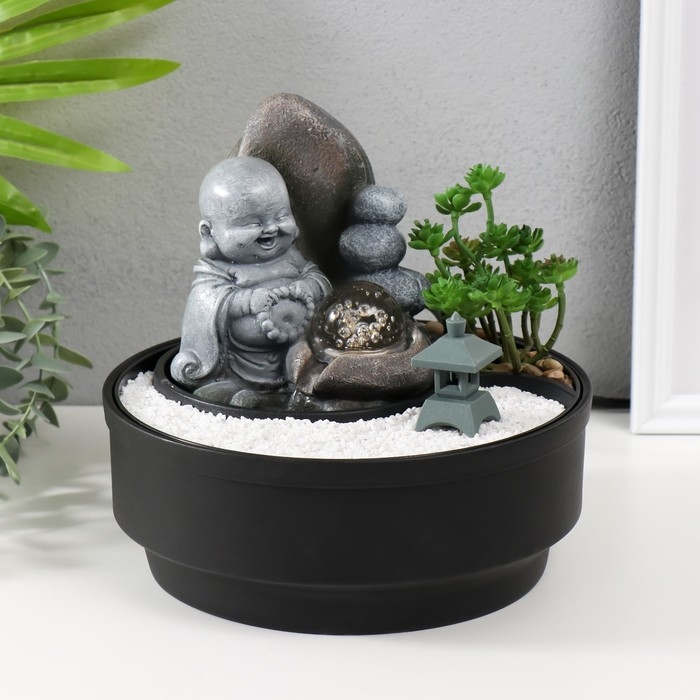 Фонтан настольный от сети, подсветка  Фонтан настольный от сети, подсветка "Маленький хотей в саду Дзен" 21х21х21 см