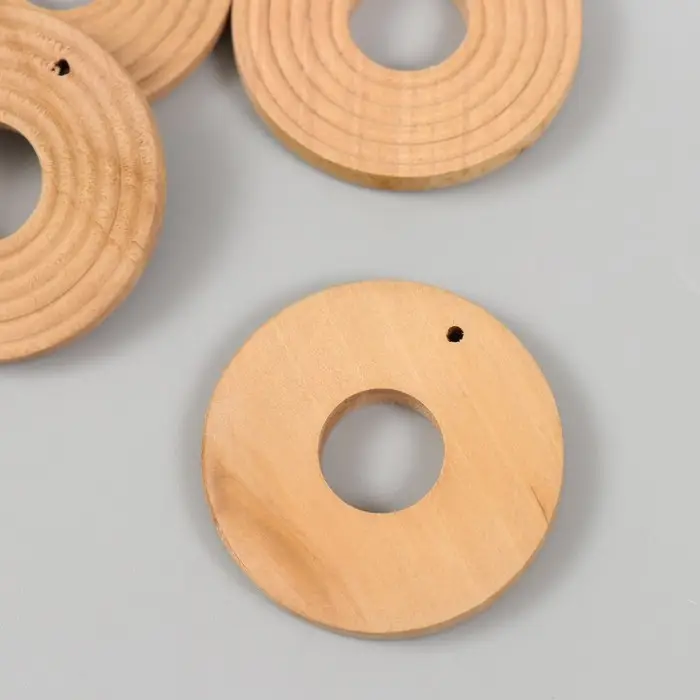 Декор для творчества дерево "Круги" натуральный 4х4х0,5 см