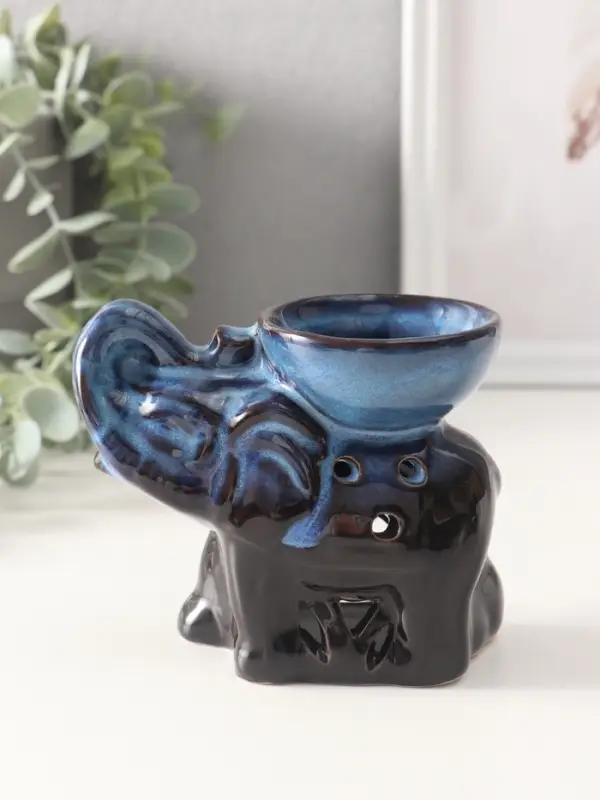 Аромалампа для эфирных масел &laquo;Слон&raquo;, 10&times;13.5&times;7 см, МИКС