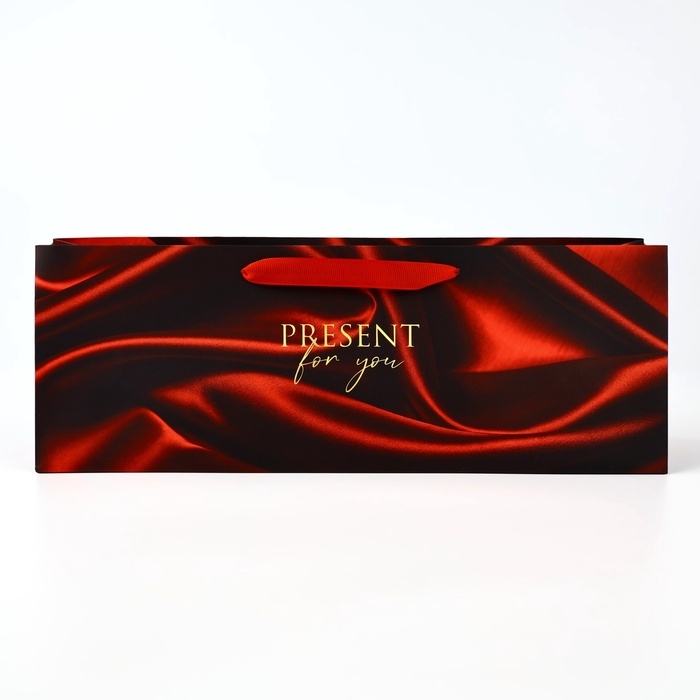 Пакет под бутылку горизонтальный «Тебе подарок», 36 × 10 × 13 см Пакет под бутылку горизонтальный «Тебе подарок», 36 × 10 × 13 см