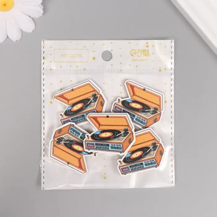 Декор для творчества дерево Декор для творчества дерево "Музыкальный проигрыватель" 3,1х3,8х0,3 см