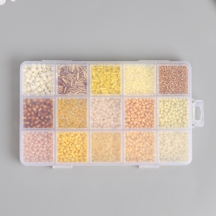 Бисер стекло 6/0, 8/0, 12/0 в шкатулке  Бисер стекло 6/0, 8/0, 12/0 в шкатулке "Жёлтый" стеклярус 15,5х9,5х1,6 см