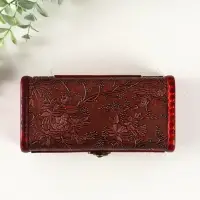 Шкатулка-купюрница дерево "Листья" 9х17х5,5 см Шкатулка-купюрница дерево "Листья" 9х17х5,5 см