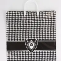 Пакет "Герб, полиэтиленовый с вырубной ручкой, пласт. 38х44 см, 90 мкм Пакет "Герб, полиэтиленовый с вырубной ручкой, пласт. 38х44 см, 90 мкм