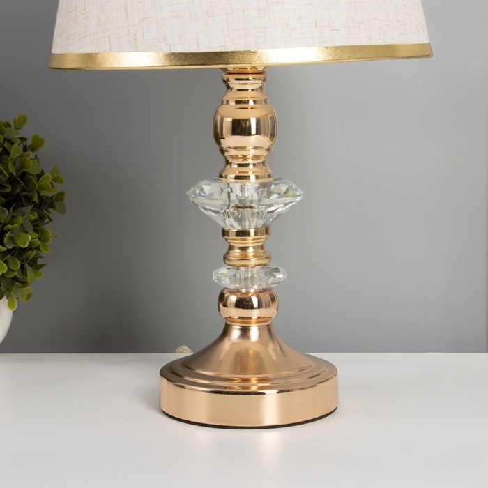 Лампа настольная Лампа настольная "Мастер" 1х40Вт Е27+подсветка LED 5Вт золото 25х25х42см