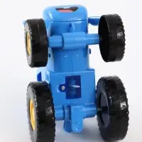 Музыкальная игрушка "Синий трактор", свет, звук