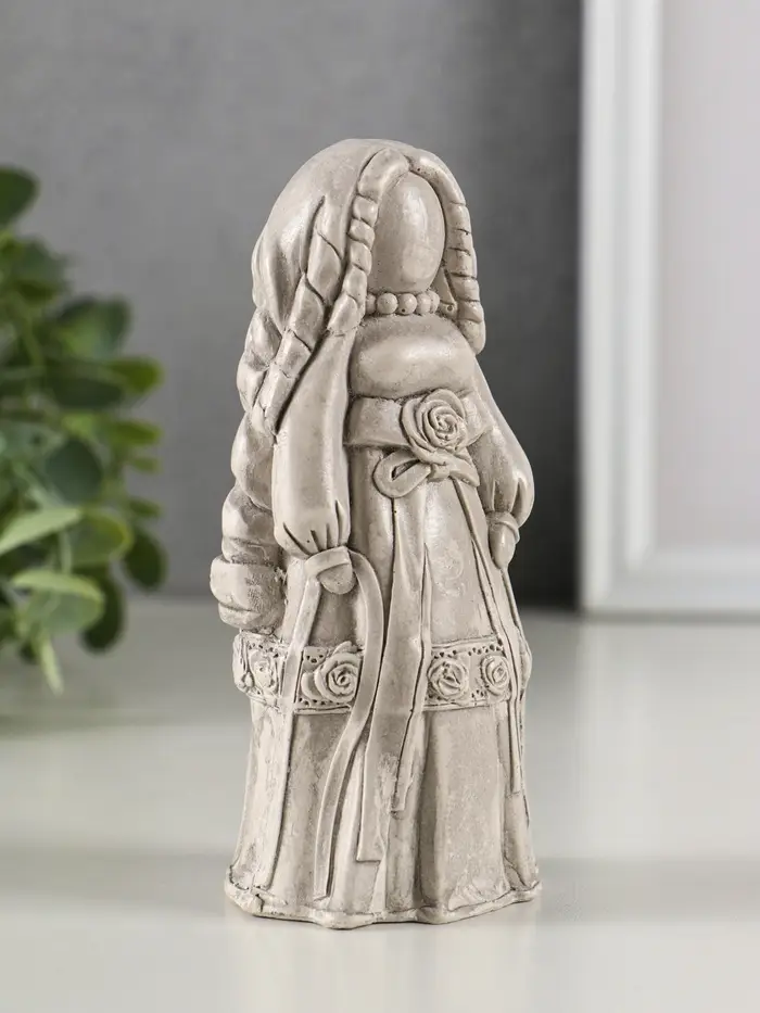 Фигура гипс "Берегиня Манилка" 13х6 см, под камень Фигура гипс "Берегиня Манилка" 13х6 см, под камень