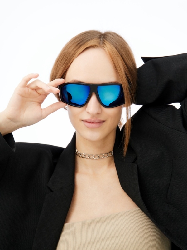 Очки солнцезащитные спортивные, uv 400, ширина 14.7 см, дужка 13.5 см, высота 4.2 см Очки солнцезащитные спортивные, uv 400, ширина 14.7 см, дужка 13.5 см, высота 4.2 см