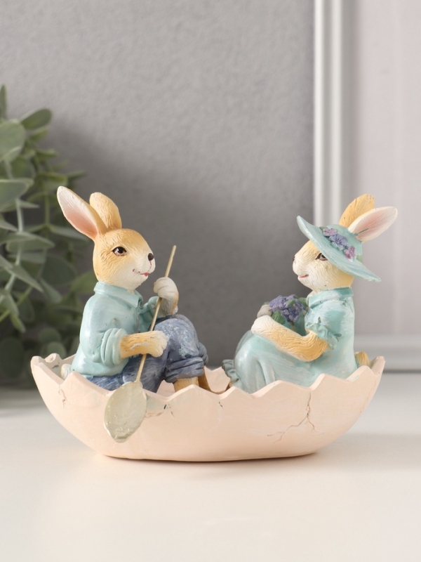 Сувенир полистоун Сувенир полистоун "Парочка кроликов - свидание в лодочке" 13,5х9,5х10,5 см
