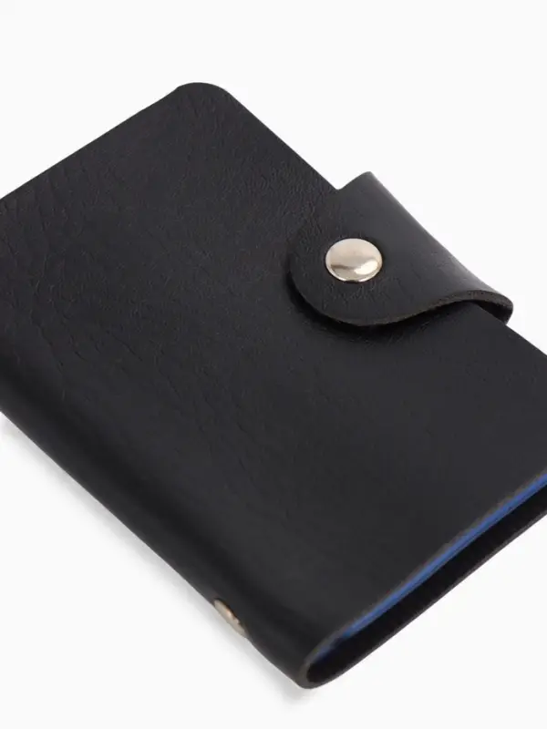 Визитница на кнопке, 12 карт, однотонная, чёрная