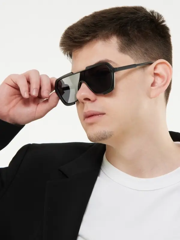 Очки солнцезащитные &laquo;OneSun. Маска&raquo;, uv 400, линза 4.5&times;5.8 см, чёрный