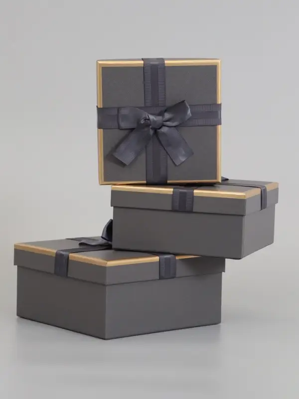 Набор подарочных коробок 3 в 1, 19&times;19&times;9.5 см, 17&times;17&times;8 см, 15&times;15&times;6.5 см