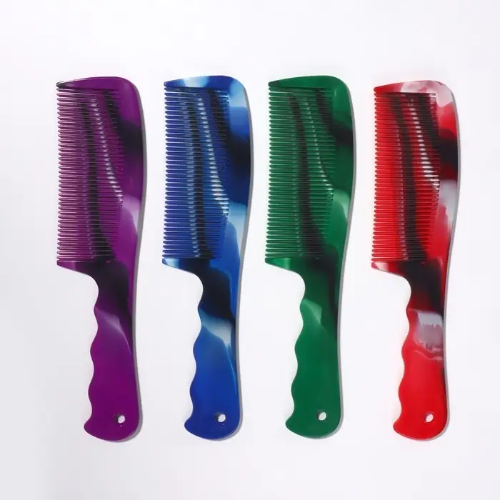 Расчёска, 21×5 (±1) см, рисунок МИКС Расчёска, 21×5 (±1) см, рисунок МИКС