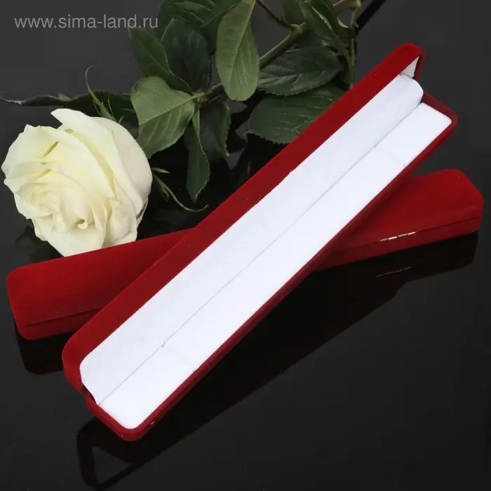 Футляр бархатный под браслет, цепочку, часы &laquo;Пенал&raquo;, 23.5&times;3 см, красный