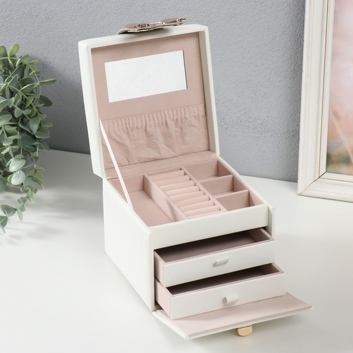 Шкатулка кожзам для украшений  Шкатулка кожзам для украшений "Золотой бантик" серо-белая 15х15х12,7 см