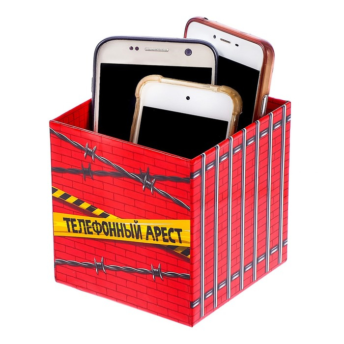 Настольная игра «Телефонный арест», в комплекте: 50 карточек, рулетка, игровые поля, 2-6 игроков, 8+ Настольная игра «Телефонный арест», в комплекте: 50 карточек, рулетка, игровые поля, 2-6 игроков, 8+