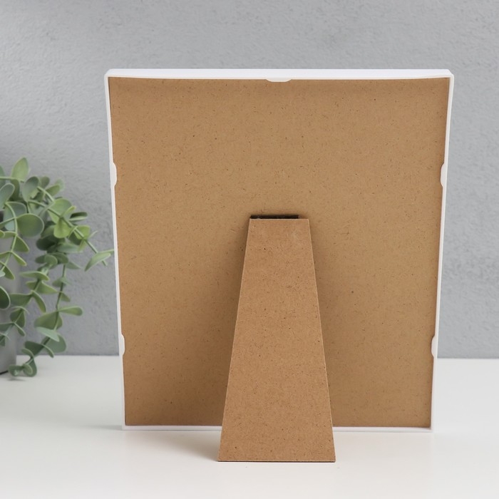 Фоторамка пластик 10х15 см  Фоторамка пластик 10х15 см "Мамин день" белая 18,5х21,5 см