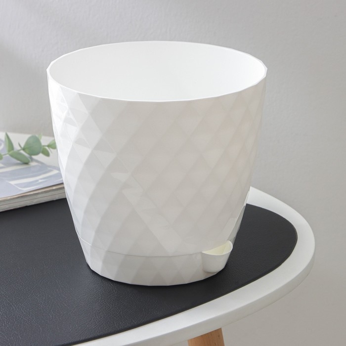 Горшок для цветов с прикорневым поливом «Румба», 3 л, цвет белый Горшок для цветов с прикорневым поливом «Румба», 3 л, цвет белый