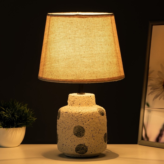 Настольная лампа Настольная лампа "Аурика" Е14 40Вт серый 20х20х33 см RISALUX