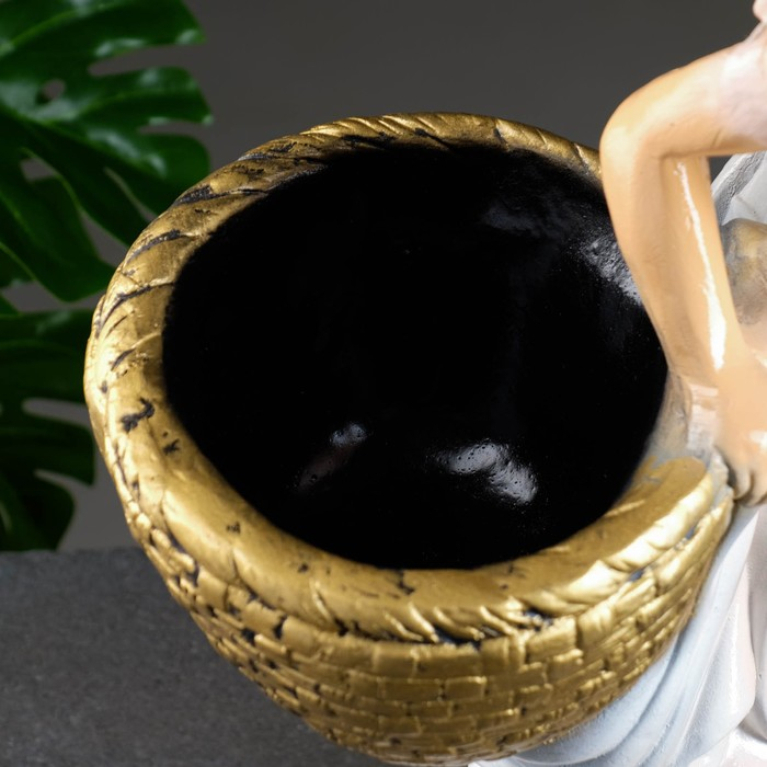 Фигура с кашпо Фигура с кашпо "Девушка с корзиной" персик / золото, 1л / 30х64х32см