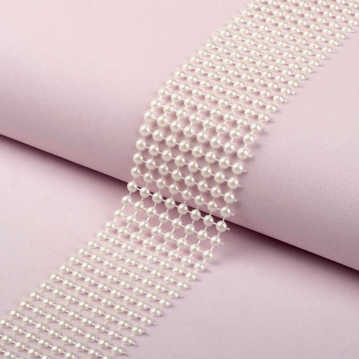 Лента с имитацией жемчуга, 4 см, 9 ± 1 м, цвет белый Лента с имитацией жемчуга, 4 см, 9 ± 1 м, цвет белый