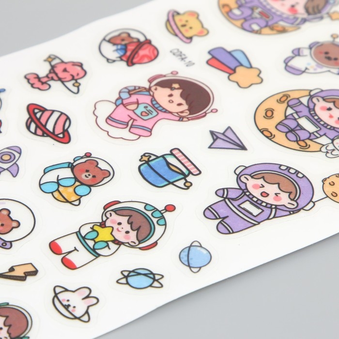 Наклейка пластик Наклейка пластик "Малыши в космосе" МИКС 10х21,5 см