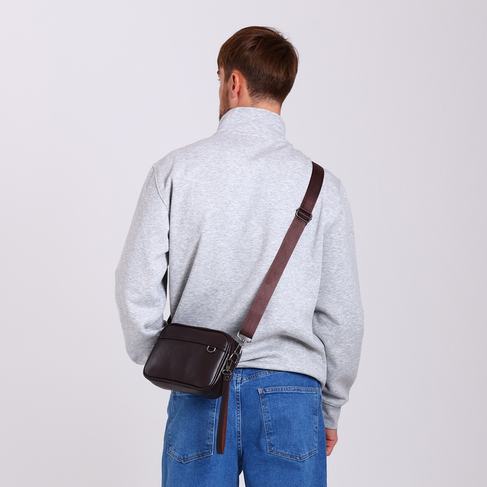 Сумка мужская через плечо, искусственная кожа, цвет коричневый Сумка мужская через плечо, искусственная кожа, цвет коричневый