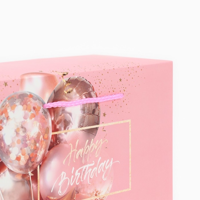 Пакет—коробка, подарочная упаковка, «Happy birthday», 28 х 20 х 13 см Пакет—коробка, подарочная упаковка, «Happy birthday», 28 х 20 х 13 см