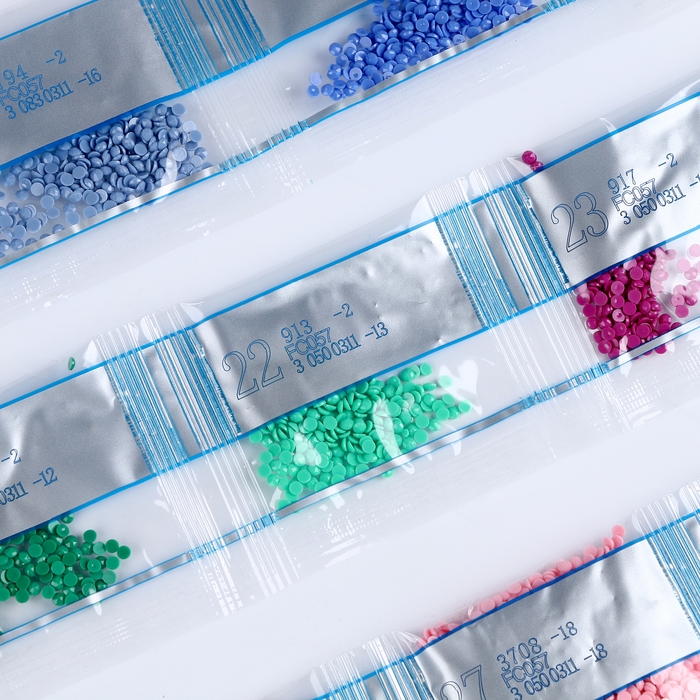 Алмазная мозаика «Прекрасный парфюм», 30 × 40 см, полное заполнение, с подрамником Алмазная мозаика «Прекрасный парфюм», 30 × 40 см, полное заполнение, с подрамником