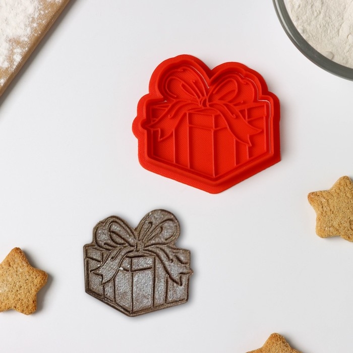 Форма для печенья «Подарочная коробка», вырубка, штамп, цвет красный Форма для печенья «Подарочная коробка», вырубка, штамп, цвет красный