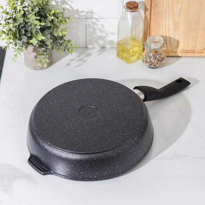 Сковорода, d=28 см, съёмная ручка, антипригарное покрытие, тёмный мрамор Сковорода, d=28 см, съёмная ручка, антипригарное покрытие, тёмный мрамор