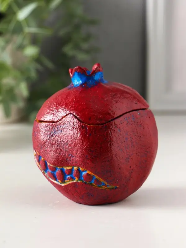 Шкатулка "Гранат" 9х8,5х8 см, синий