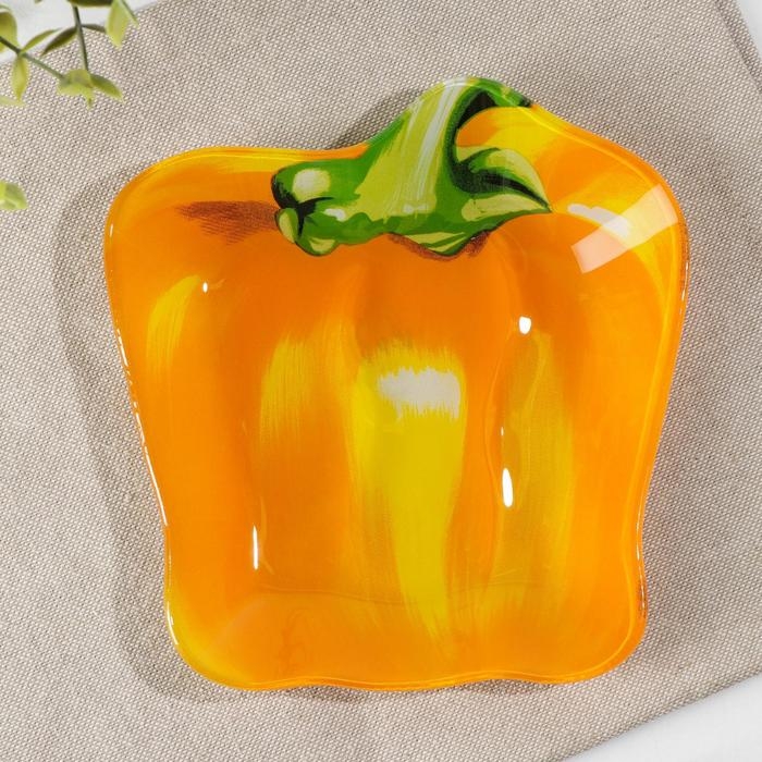 Блюдо стеклянное сервировочное Доляна «Перчик», 16×15 см, цвет жёлтый Блюдо стеклянное сервировочное Доляна «Перчик», 16×15 см, цвет жёлтый