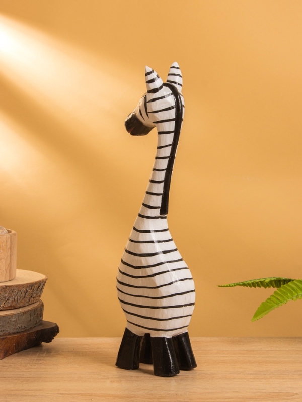 Сувенир «Зебра», 9×6×33 +/- см, дерево, чёрно-белый Сувенир «Зебра», 9×6×33 +/- см, дерево, чёрно-белый