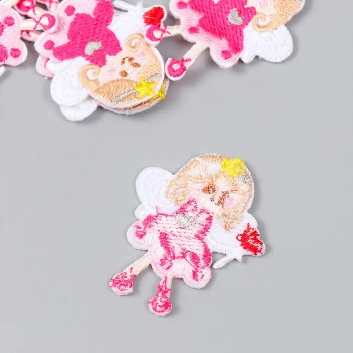 Декор для творчества текстиль вышивка "Ангелочек в розовом платье" 4,5х4 см