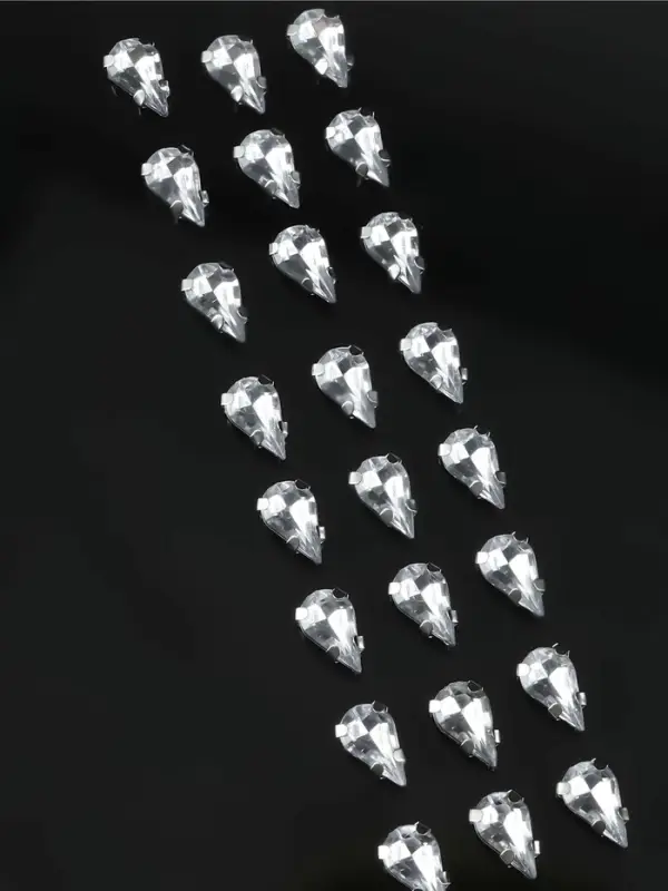 Стразы пришивные &laquo;Капля&raquo;, в цапах, 6&times;10 мм, 50 шт., белые