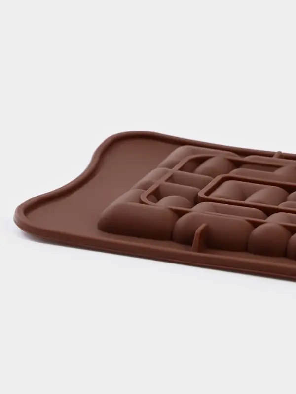 Форма для шоколада Доляна «Лабиринт», силикон, 22×11×1 см, 18 ячеек, коричневая