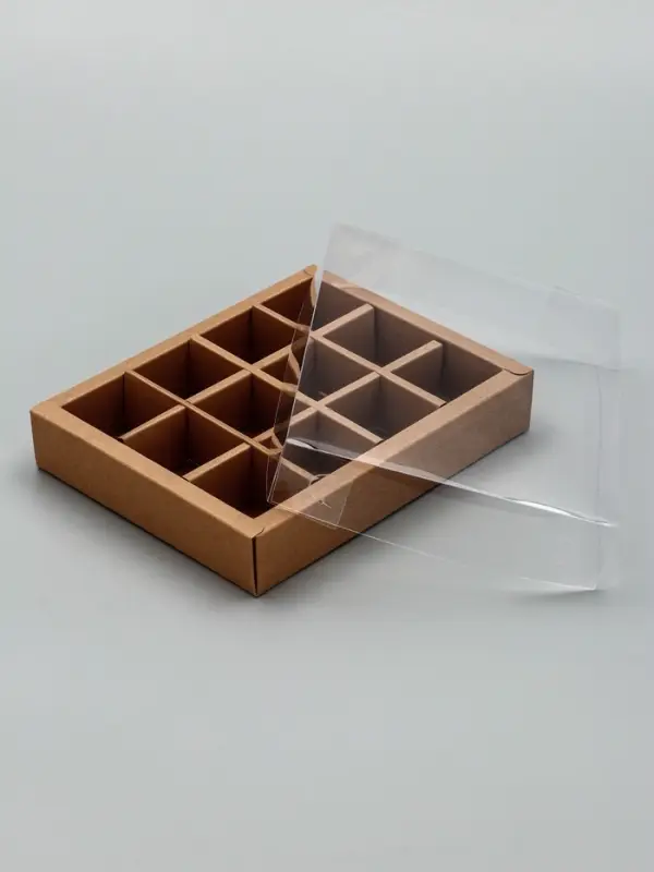 Коробка для 12 конфет, с прозрачной крышкой, 19&times;15&times;3.5 см