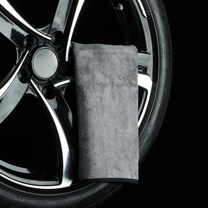 Салфетка из микрофибры высокой плотности, полирующая, 40 х 30 см, 750 г/м² Салфетка из микрофибры высокой плотности, полирующая, 40 х 30 см, 750 г/м²