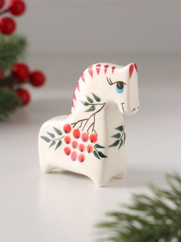 Статуэтка фарфоровая  Статуэтка фарфоровая "Конь Рябинка",  7 см