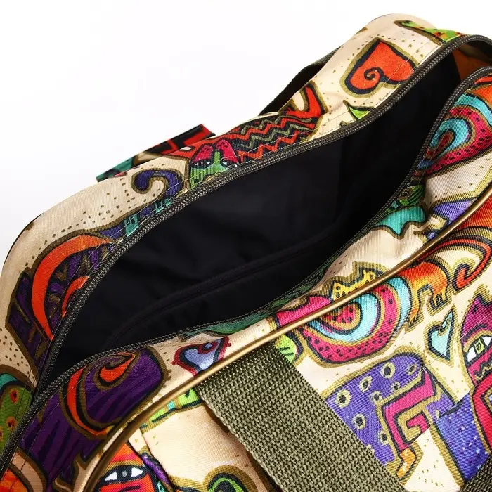 Сумка дорожная на молнии, 2 наружный кармана, длинный ремень, цвет бежевый/разноцветный Сумка дорожная на молнии, 2 наружный кармана, длинный ремень, цвет бежевый/разноцветный