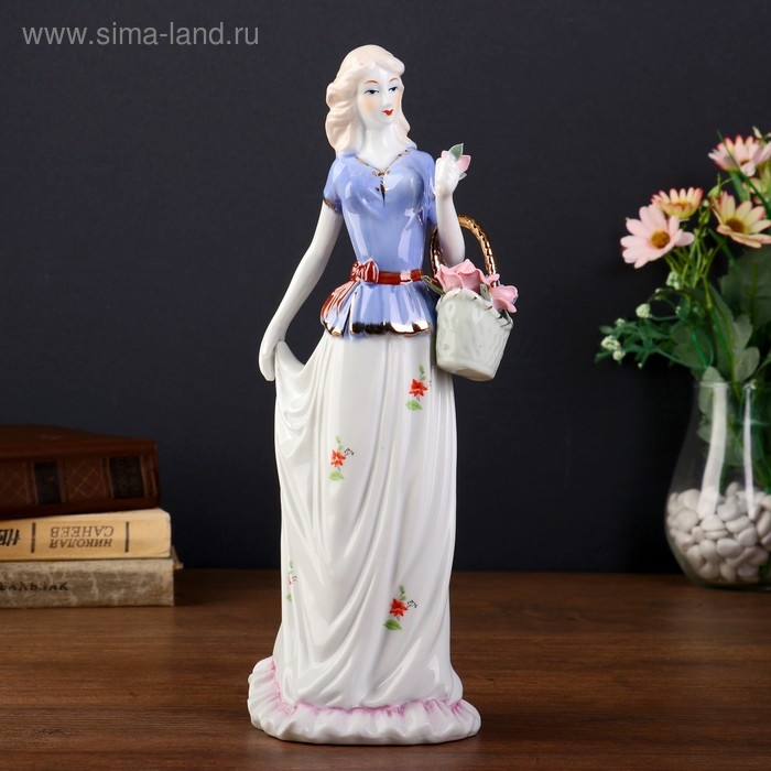 Сувенир керамика  Сувенир керамика "Девушка в юбке в цветах с корзиной" бело-голубая 31х12х9 см