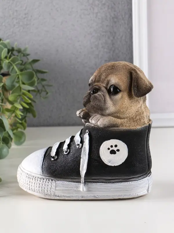 Копилка для денег &laquo;Кед со щенком Мопса&raquo;, 15.5&times;17&times;8 см