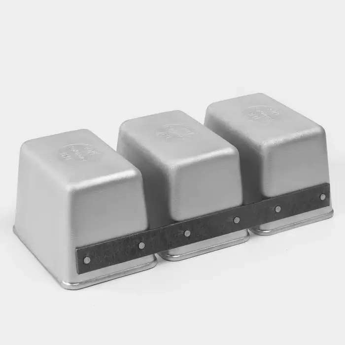 Форма для хлеба KUKMARA, 3 л (1.2 л), 30.5&times;14&times;10 см, Л-11, 3-х секционная, литой алюминий