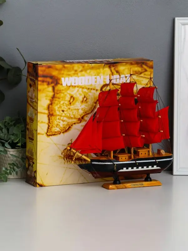 Сувенирная модель корабля &laquo;Флора&raquo;, борта чёрные с белой полосой, паруса алые, 32&times;6.5&times;31 см