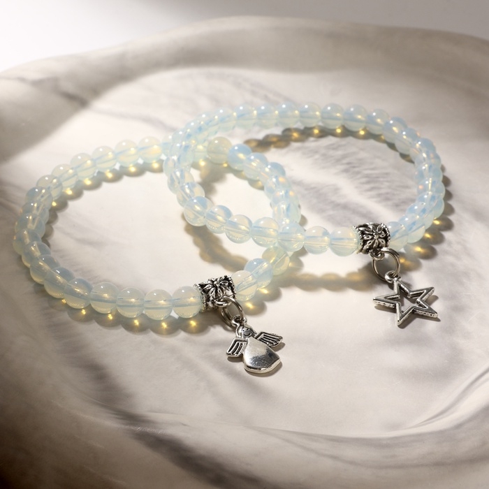 Браслет с подвеской МИКС шар №6 «Лунный камень» матовый Браслет с подвеской МИКС шар №6 «Лунный камень» матовый